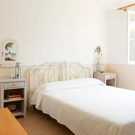 Apartment Clara *